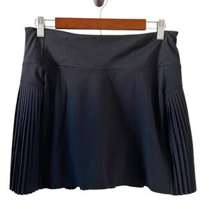 Athleta Advantage Tennis/Golf Pleated Skort In Black Size S